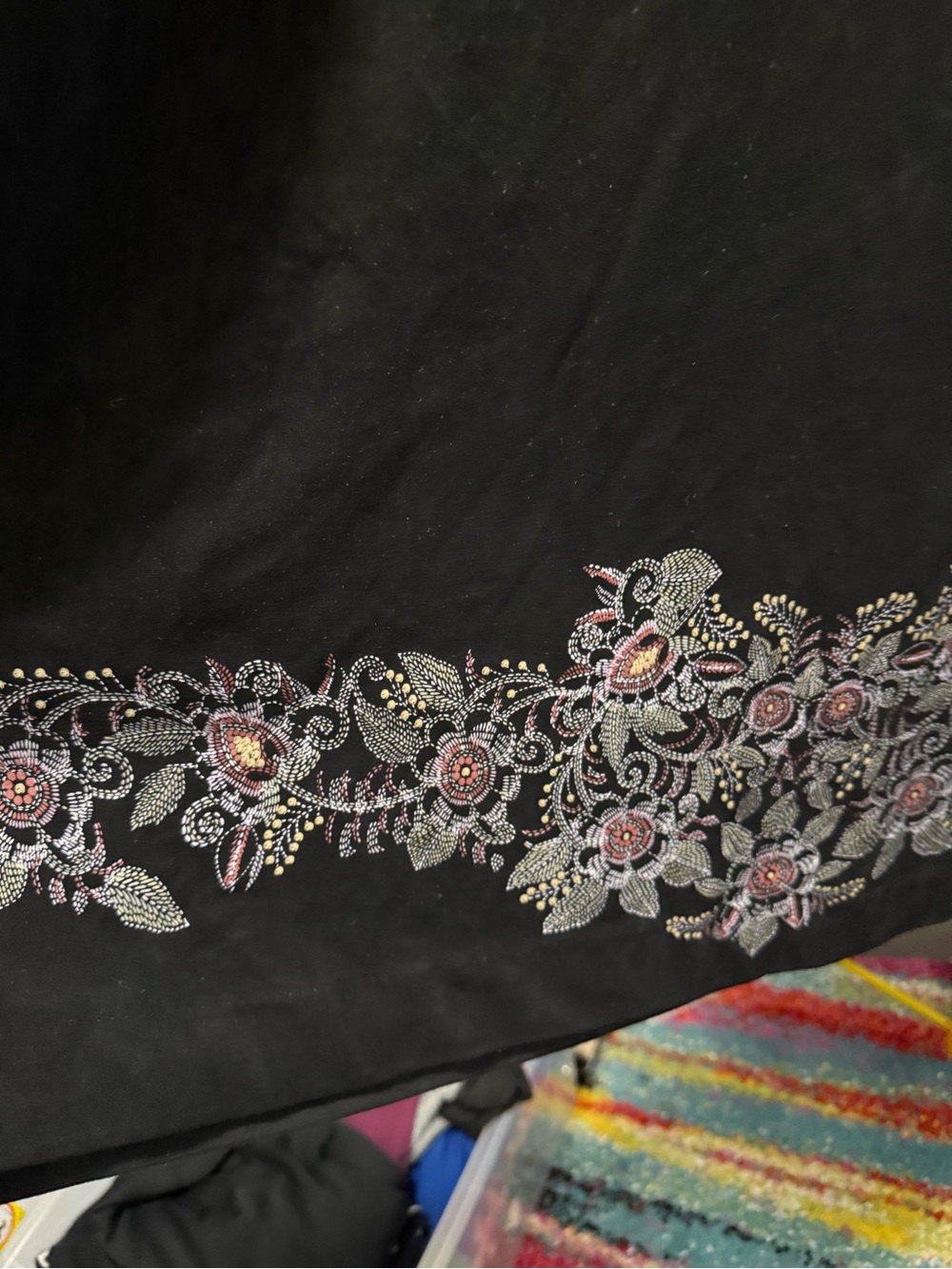 Monterey Bay Black A-Line Midi Skirt Size 20 Side Zip Floral Border Stretch - Picture 4 of 6